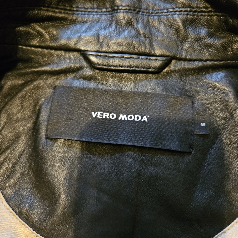 Vero Moda Black Leather Asymmetrical Moto Jacket - Picture 2 of 6